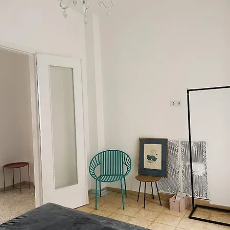 Appartement Olive Renovated 2022 Le Pirée